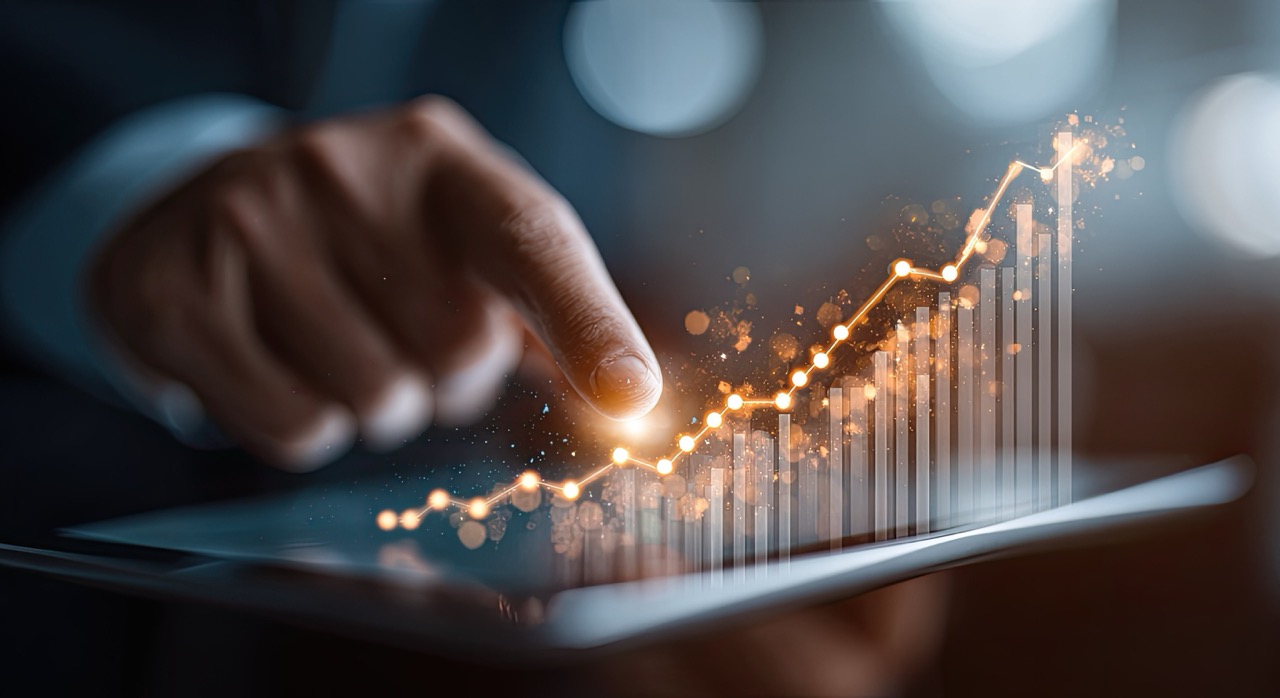 3 Steps to Build a B2B Revenue Pipeline with Founder-Led Podcasting